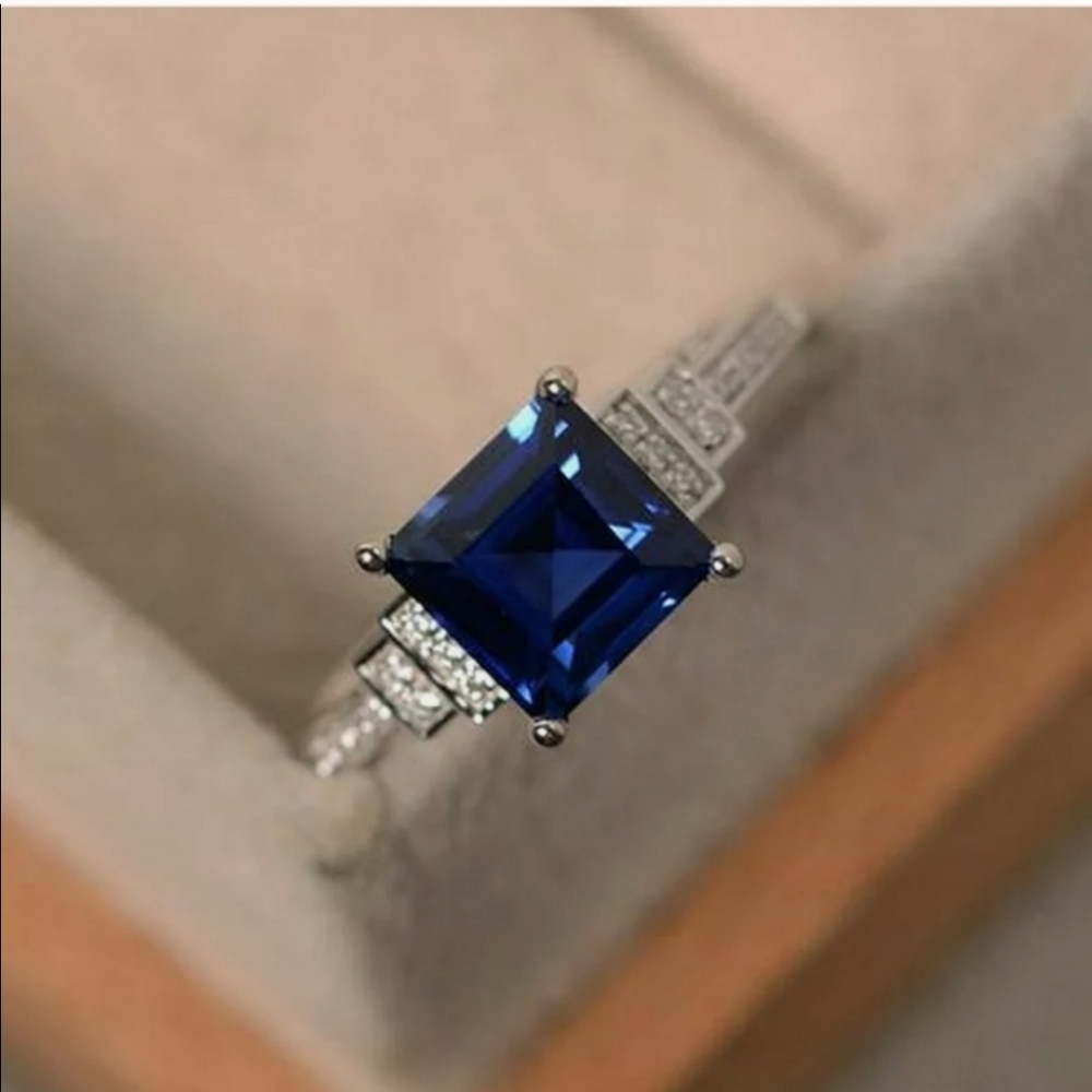 New Fashion Blue Sapphire Ring - Picture 3 of 8